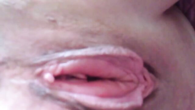 Closeup of horny wifey's pink big pussy lips being played with