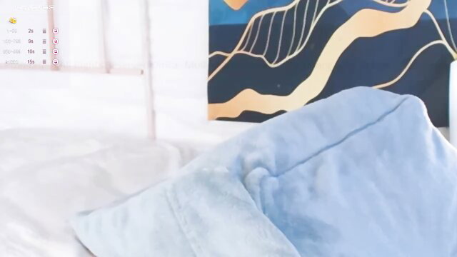 Rosy Mollyflwers in verified amateurs HD video on bed