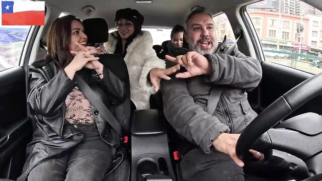 Lourdes La Diosa MILF and man flashing gang signs in car on Santiago streets