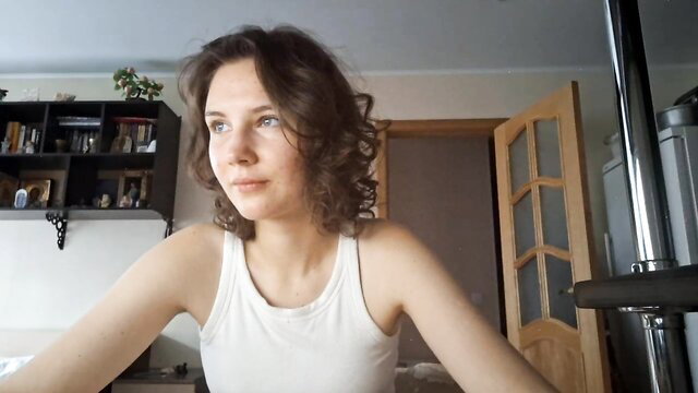 Jessetorchio young skinny teen in tank top Chaturbate cam