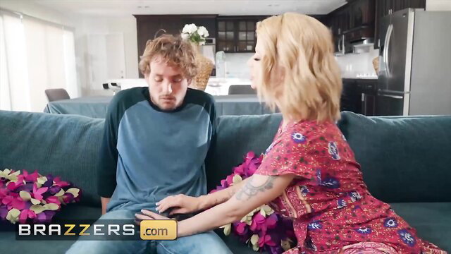 Joslyn James consoles ex-gf's boyfriend cock on couch