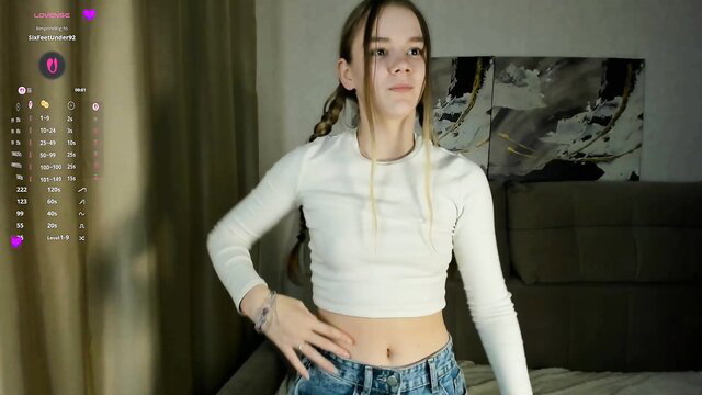 lovelygracee shy 18yo cutie in crop top and jeans on cam