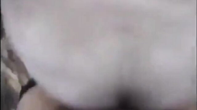 Blurry outdoor forest fuck with hot bearish guy raw