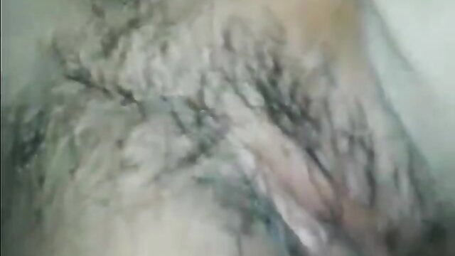 Desi teen babe flashing hairy pussy and nice boobs up close