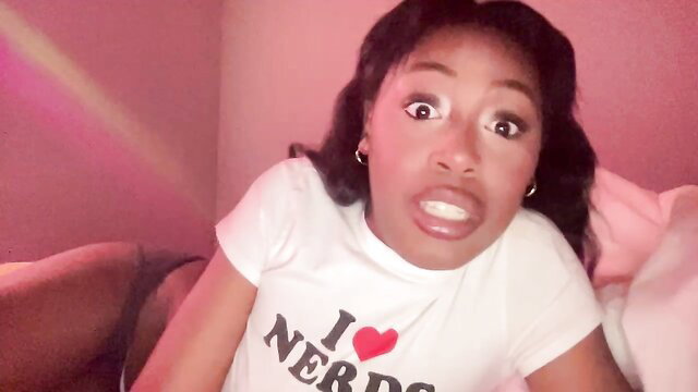Popasprincess ebony cutie in I Love Nerds tee, wide-eyed shocked face