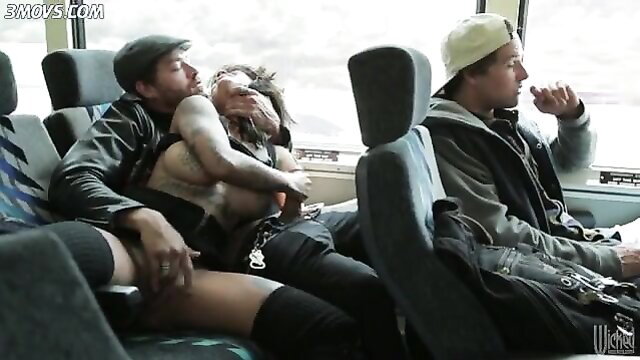 Bonnie Rotten fingered and sucking cock on public bus