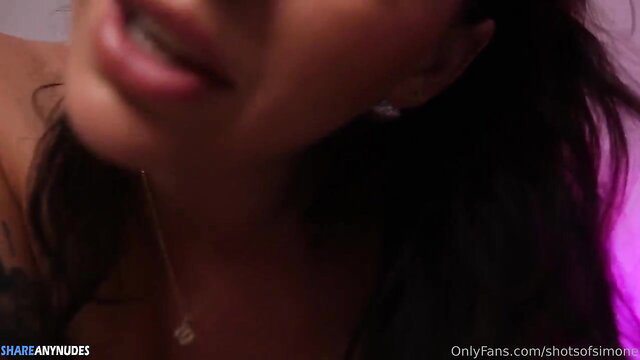 Shotsofsimone ASMR nude tits tease closeup lips