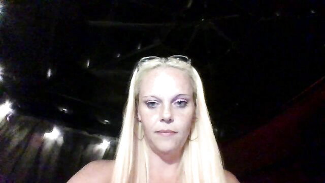 Freckledfreak32 blonde camgirl with pigtails on Chaturbate show