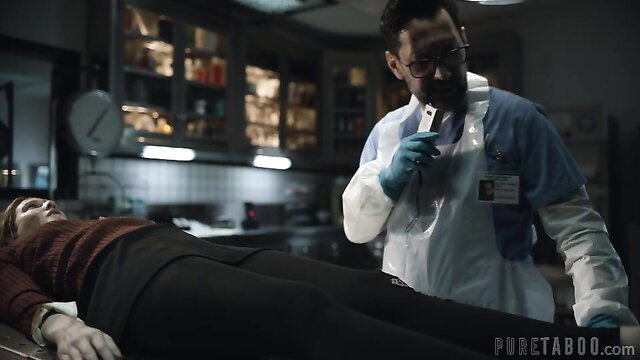 Ricky Greenwood examines Jane Doe corpse in morgue, Pure Taboo