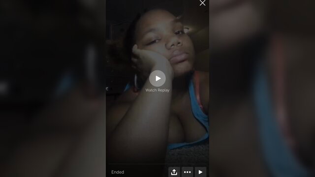 Young chubby ebony teen on webcam, cleavage tease solo