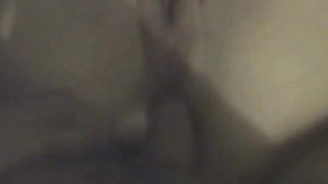 Blurry lush blonde teases cunny in solo onanism thumbnail