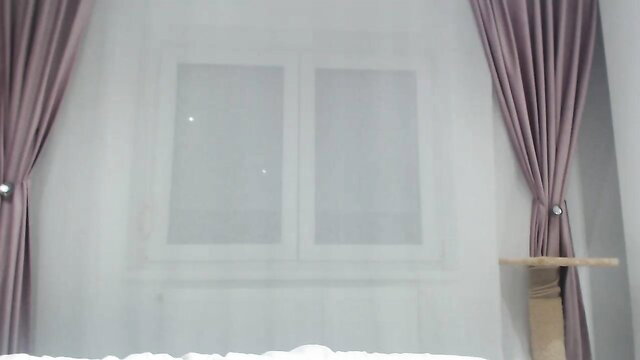 Alice0119 Cam4 solo bed tease in purple lingerie June 2024