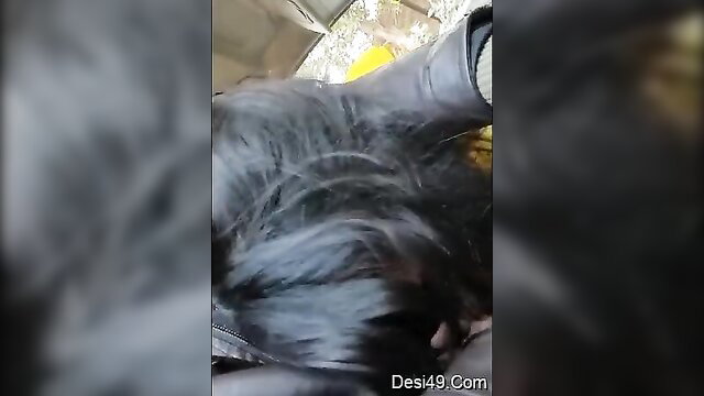 Hot Desi girl with black hair giving blowjob in car, super sexy look