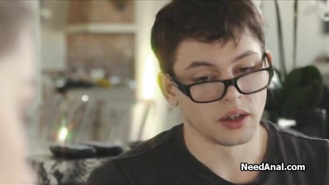 Glasses-wearing guy with big cock ready for hot coed's tight butt