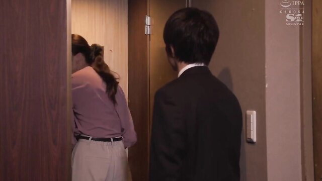 Asian office lady in skirt pulled down with man behind, amateur JAV