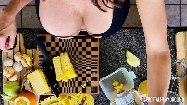 Alexis Fawx huge cleavage in tight top preps tropical fruits