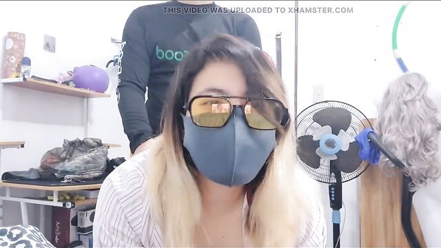 Pinay teacher in mask and shades with naughty boy in amateur setup