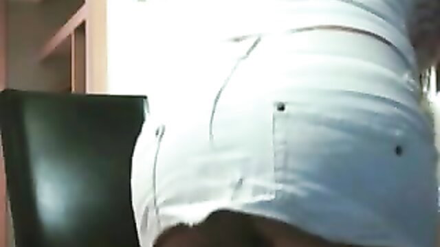 Blonde in tight white shorts bends over, pee desperation visible