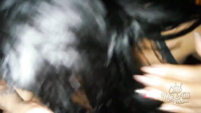 Thick ebony duo's big curves and hands in mesmerizing head game heat