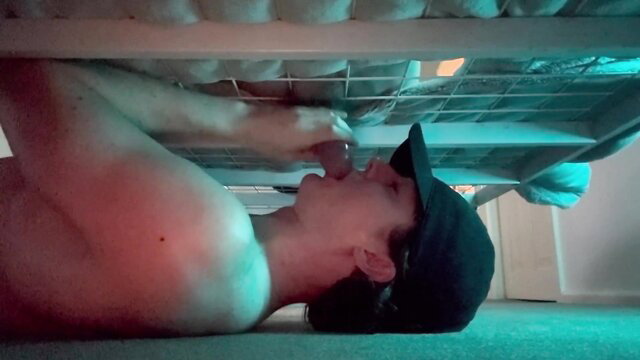 Hexel handjob cumshot under bed, hot twink face popshot