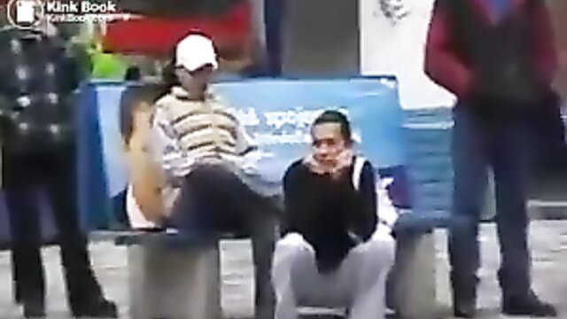 Dany public jeans wetting #4: Asian girl wets jeans on bench