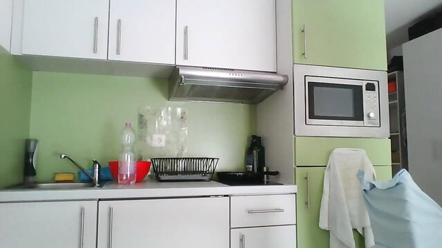 Amateur kitchen closeup man orgasm free hardcore porn thumbnail