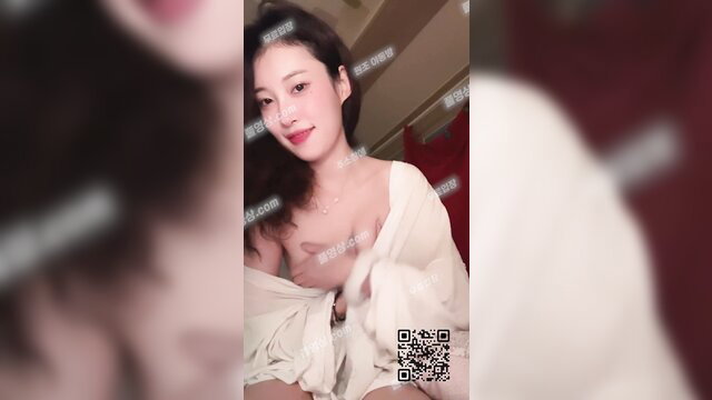 Korean Instagram live strip cam girl Rahee exposing big tits closeup