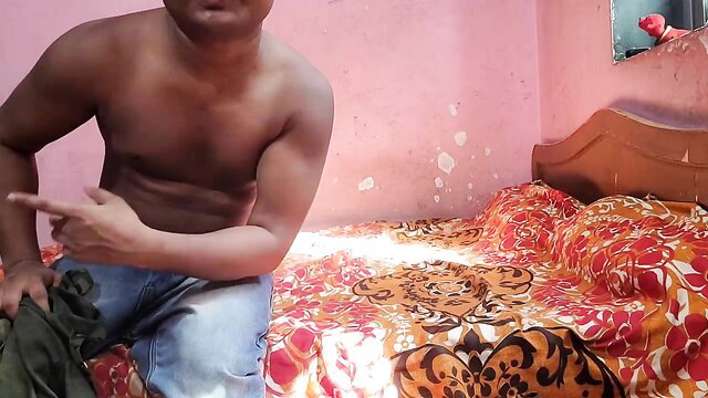 Shirtless muscular Indian man on bed in amateur thumbnail