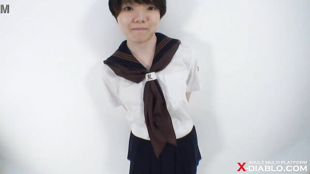 Buskawa beautiful breasts sailor suit JK stands posing