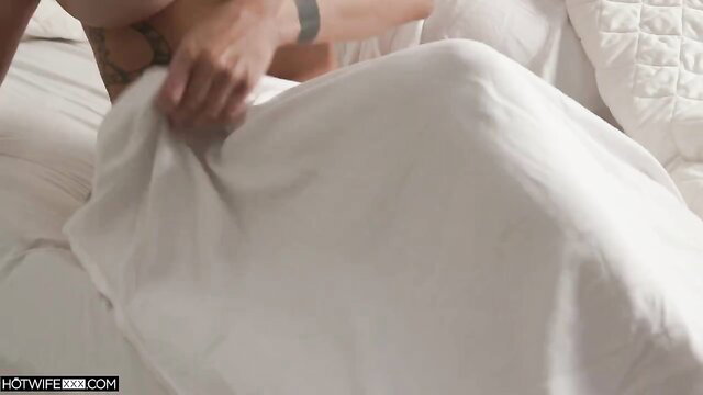 Katalina Kyle's curvy body wife fucked hard in bed by husband