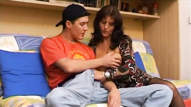 Rosy cutie with wet pussy rides young guy on couch