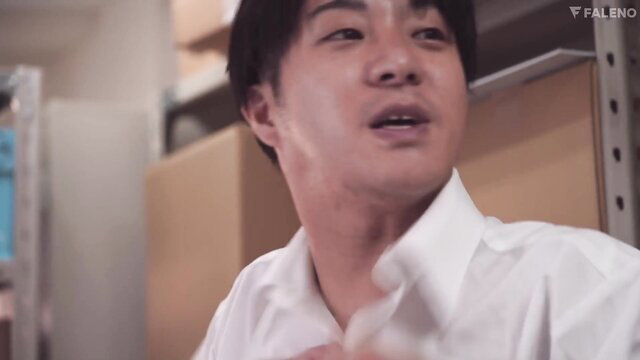 Handsome Japanese man in white shirt unbuttoning in FSDSS-732 JAV scene