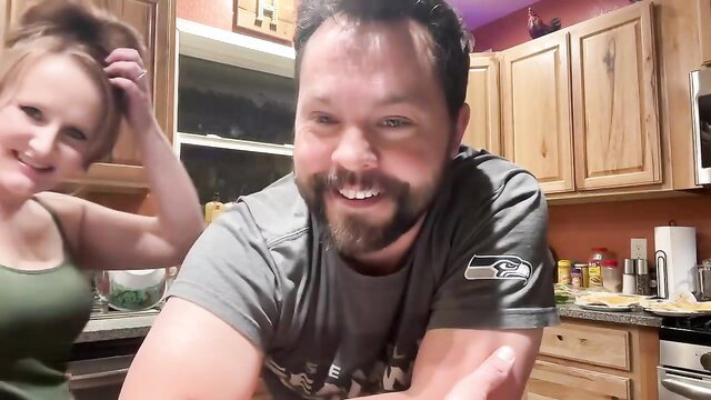 Trublueyez3 couple Chaturbate topless kitchen tease tattoos thin