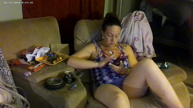 Thick brunette teases in swimsuit upskirt, real amateur panty peek