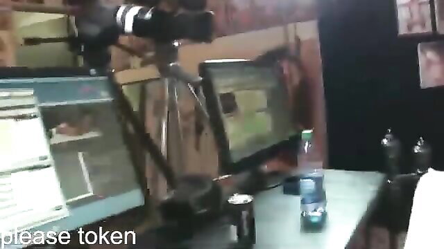 Chaturbate cutie bigdick dances in front of dual monitors setup