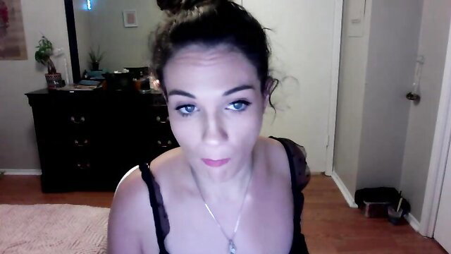 Lexwyoex in sheer lingerie closeup, teasing curves on Chaturbate