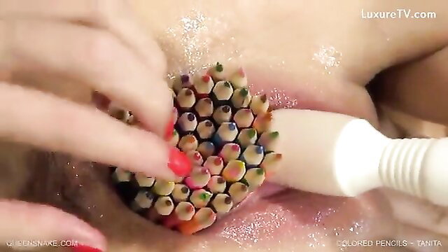 Tanita inserts colored pencils in pussy, brushes with vibrator - Queensnake