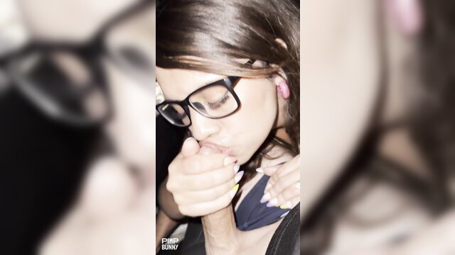 Colombian babe Nataleecutee milks Uber driver cum on tongue