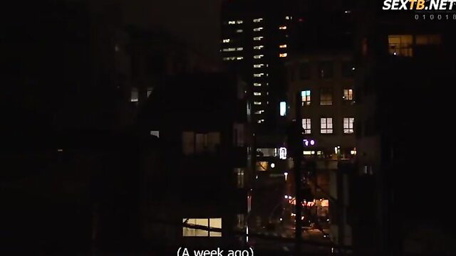 Mina Kitano JAV night cityscape view, seductive pose a week ago