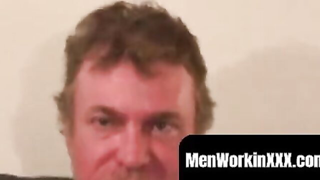 Fur covered older amateur wanks off and busts spunk on abdomen