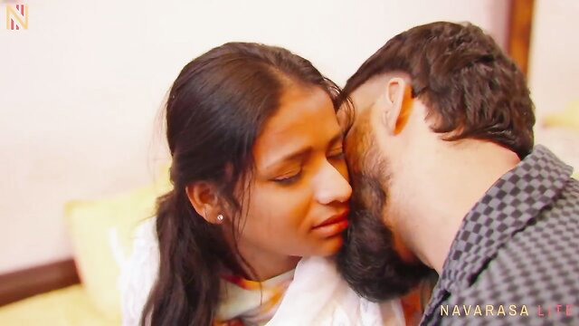 Indian hot babe nuzzles bearded man's face in intimate amateur clip