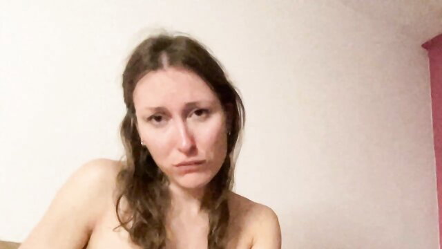 Sophie Amalia nude camgirl closeup, skinny small tits German amateur