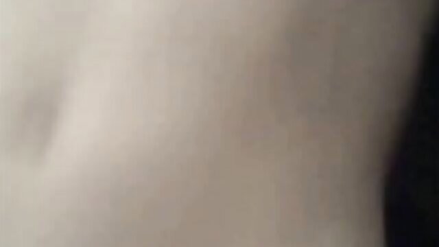 Blurry married superslut getting fucked and filmed amateur style