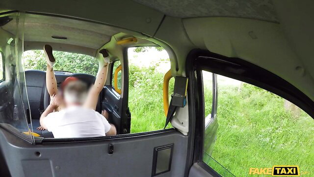 Fake Taxi John pounds Jennifer's pussy in legendary cab ride