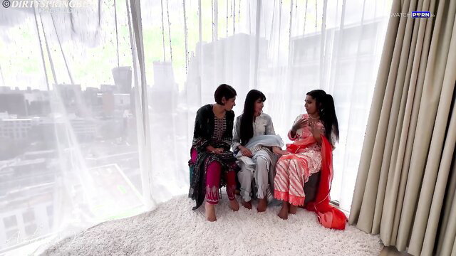 Aaliyah Yasin and two Desi Bhabis in sarees, smiling seductively