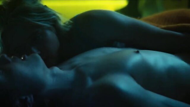 Lizze Broadway nude tits in hot Gen V s01e06 sex scene