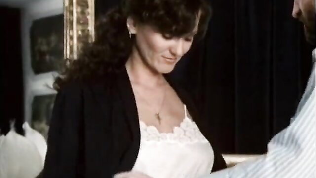 Retro brunette MILF in lace lingerie seduces man, Ribu Aristokrat 60