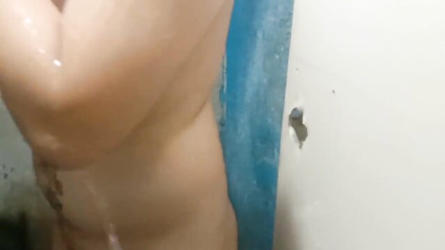 Viral Pinay libog babe wet naked shower body tease