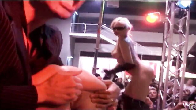 Blonde bombshell pole dancer nailed hard by man in live audience show