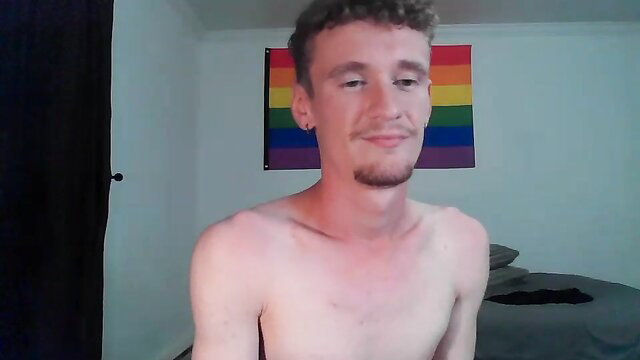 Shirtless twink selfsucker Gaydriano huge cock solo pose